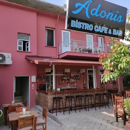 Хостел Adonis Bistro Cafe Bar Фетхие Экстерьер фото